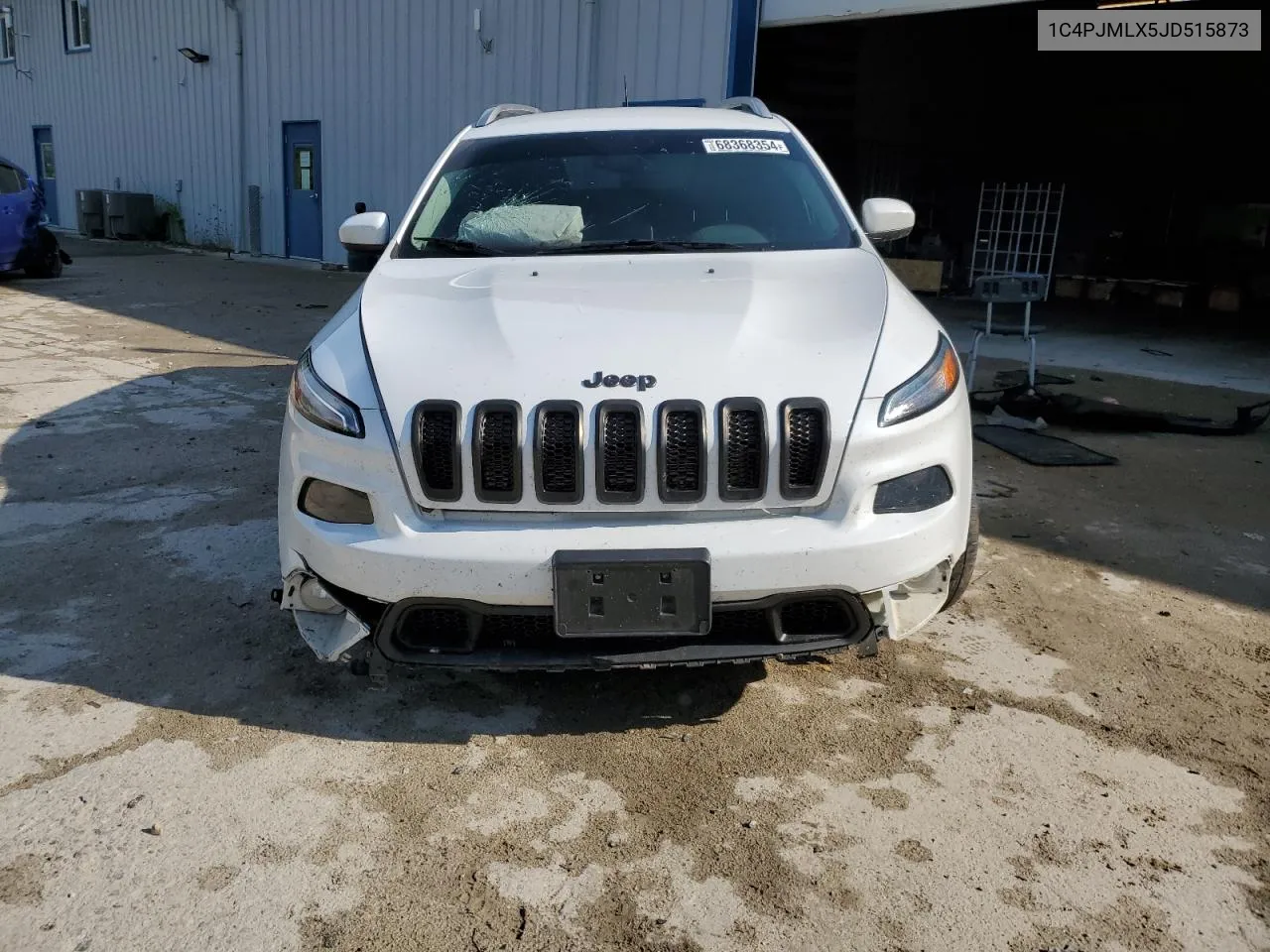 2018 Jeep Cherokee Latitude Plus VIN: 1C4PJMLX5JD515873 Lot: 68368354