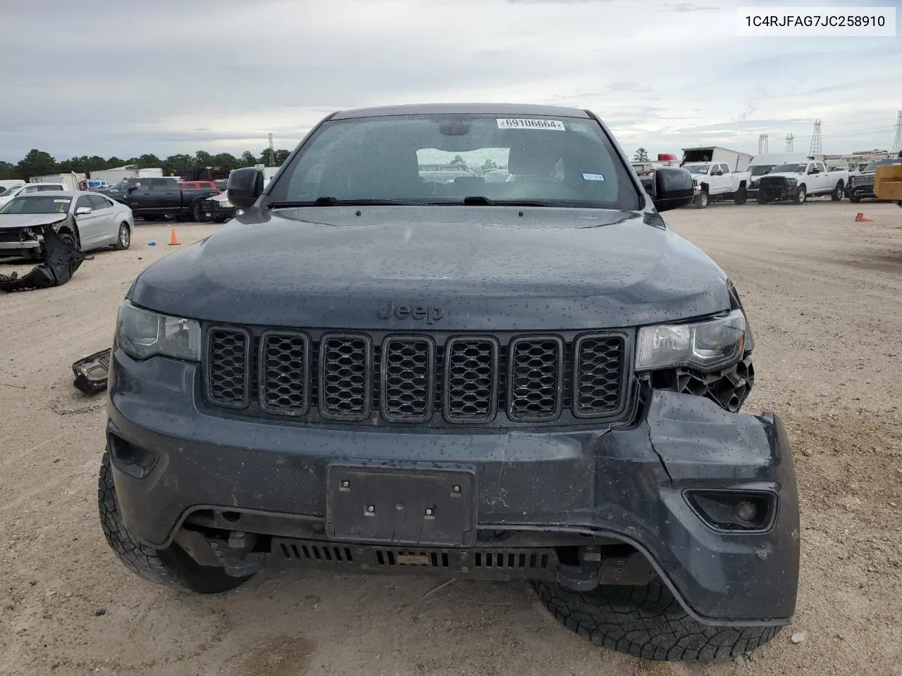 2018 Jeep Grand Cherokee Laredo VIN: 1C4RJFAG7JC258910 Lot: 69106664