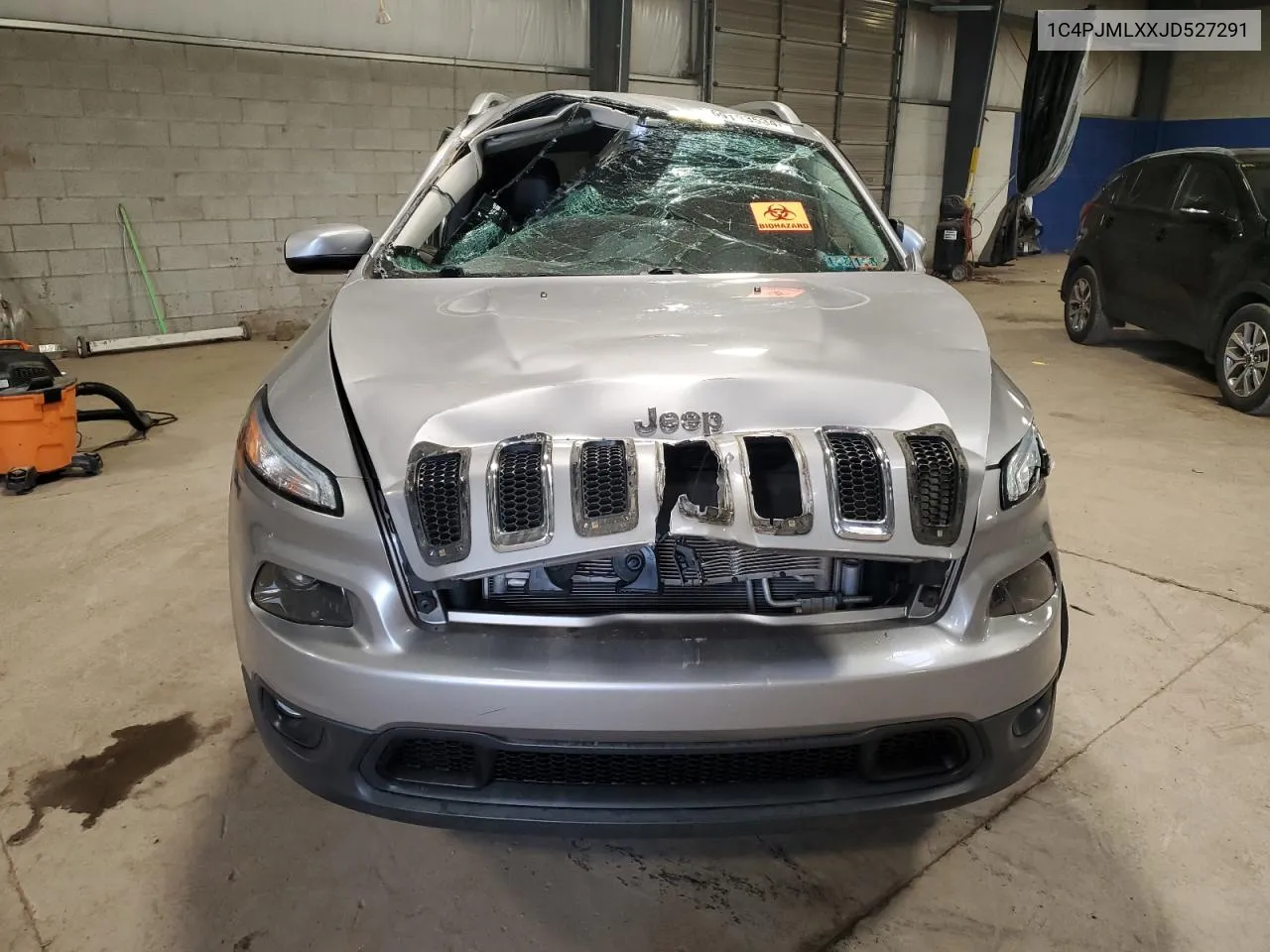 1C4PJMLXXJD527291 2018 Jeep Cherokee Latitude Plus