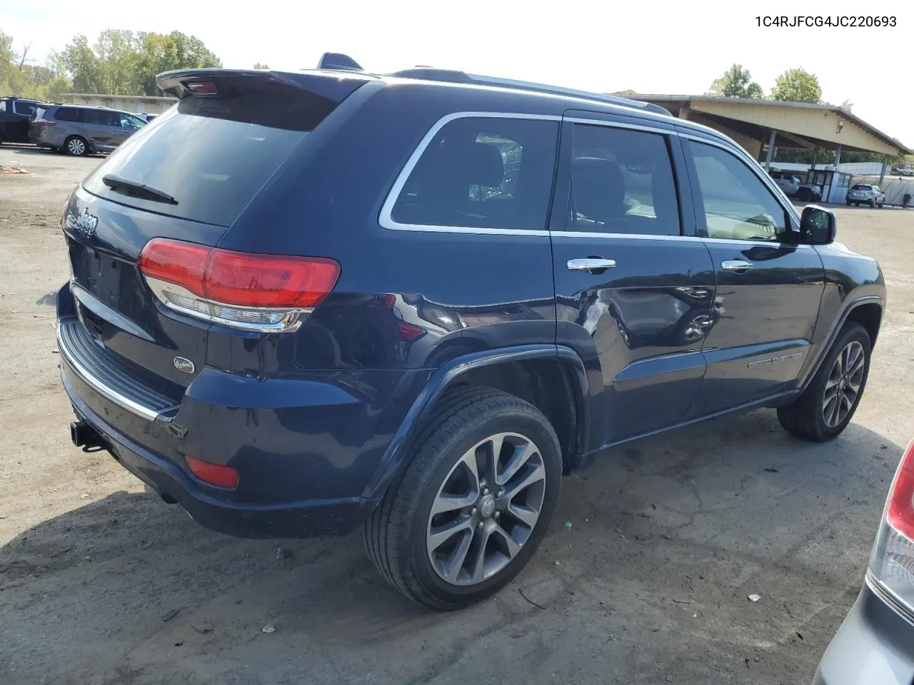 1C4RJFCG4JC220693 2018 Jeep Grand Cherokee Overland