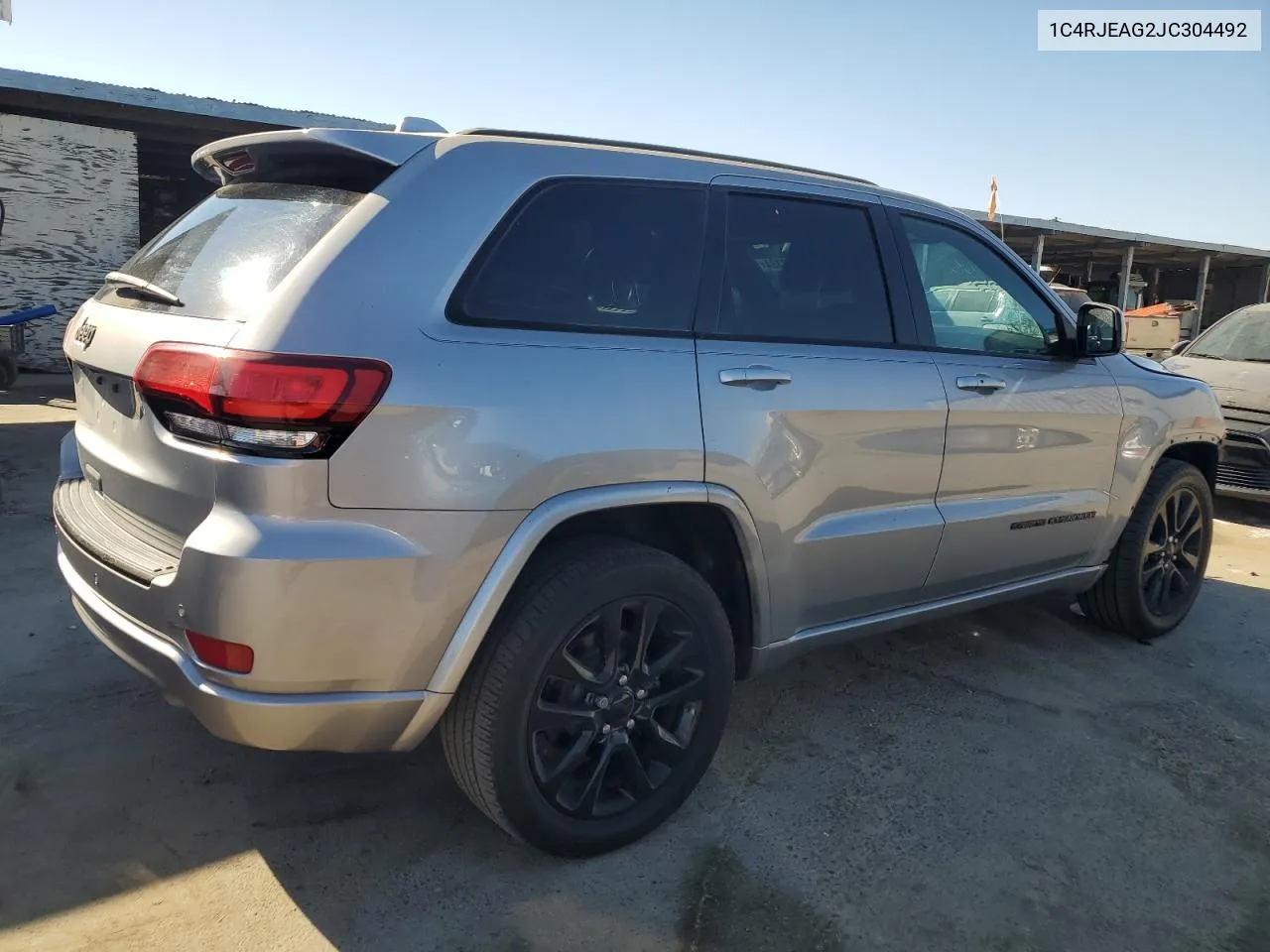 2018 Jeep Grand Cherokee Laredo VIN: 1C4RJEAG2JC304492 Lot: 69849324