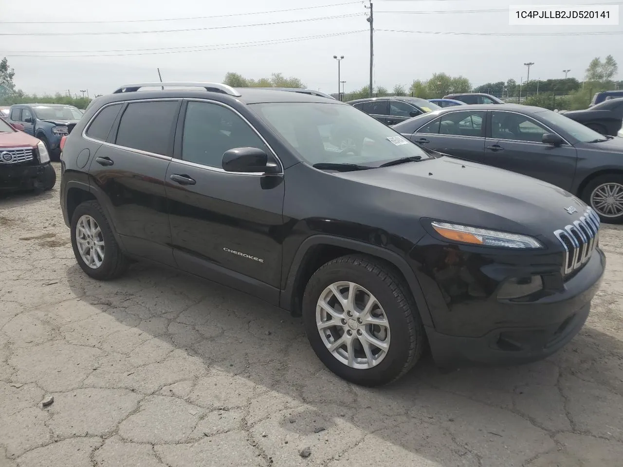 2018 Jeep Cherokee Latitude Plus VIN: 1C4PJLLB2JD520141 Lot: 69954904