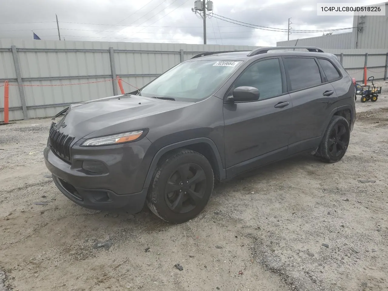 1C4PJLCB0JD518226 2018 Jeep Cherokee Latitude