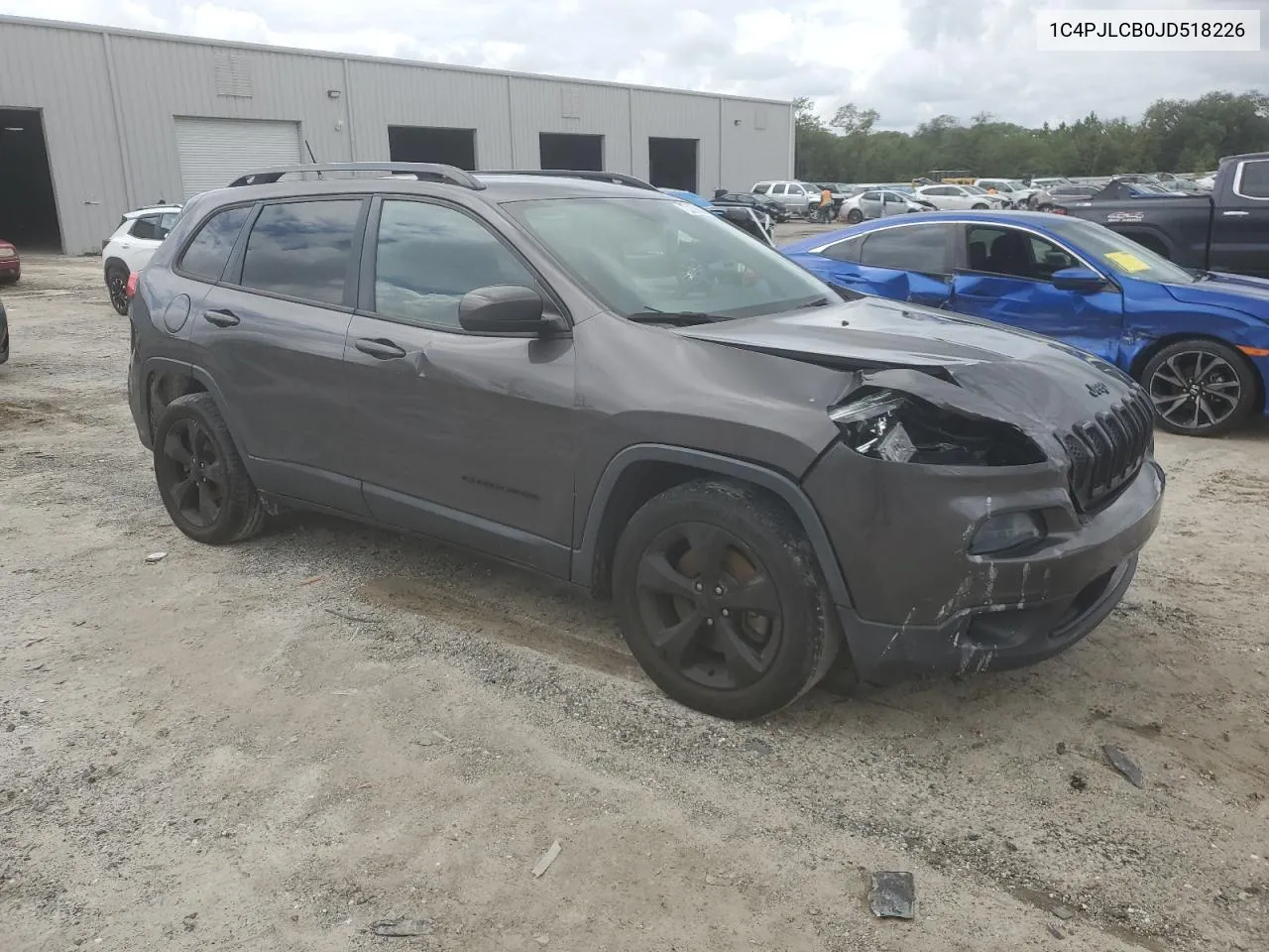 1C4PJLCB0JD518226 2018 Jeep Cherokee Latitude