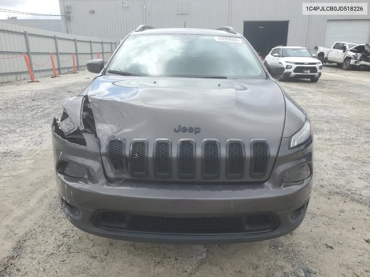 2018 Jeep Cherokee Latitude VIN: 1C4PJLCB0JD518226 Lot: 70269664