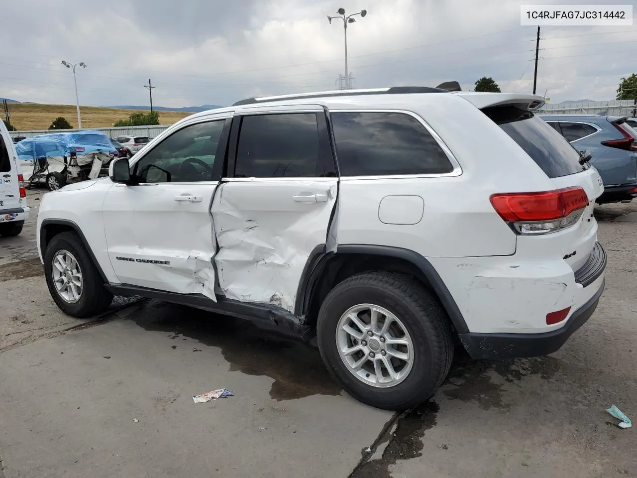 1C4RJFAG7JC314442 2018 Jeep Grand Cherokee Laredo