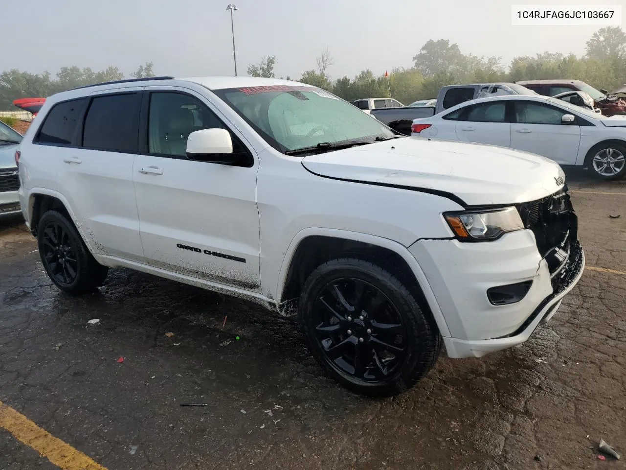 1C4RJFAG6JC103667 2018 Jeep Grand Cherokee Laredo