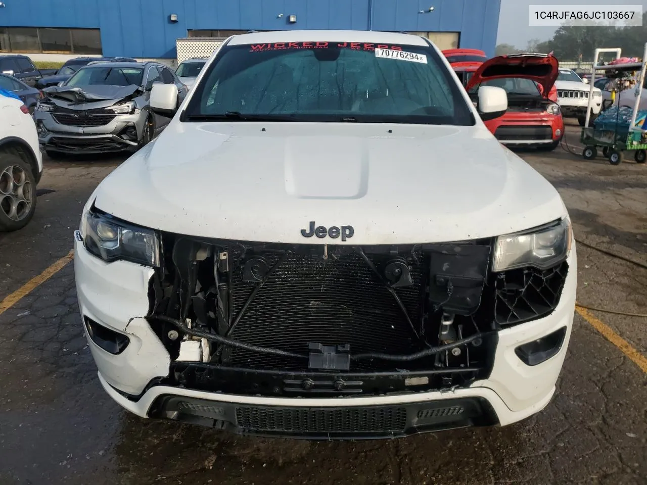 1C4RJFAG6JC103667 2018 Jeep Grand Cherokee Laredo