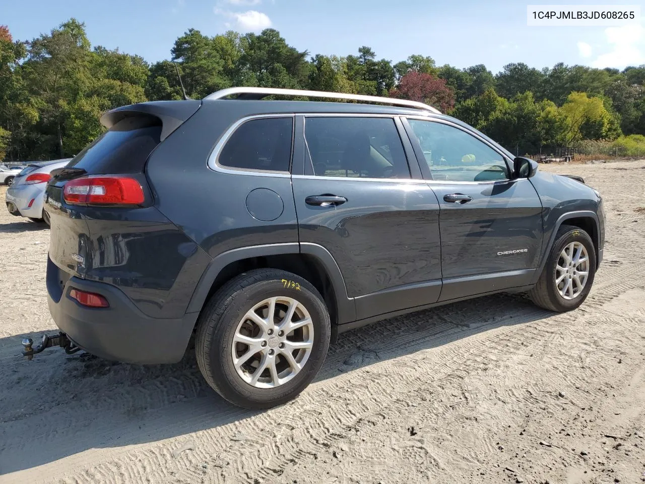 2018 Jeep Cherokee Latitude Plus VIN: 1C4PJMLB3JD608265 Lot: 71295264