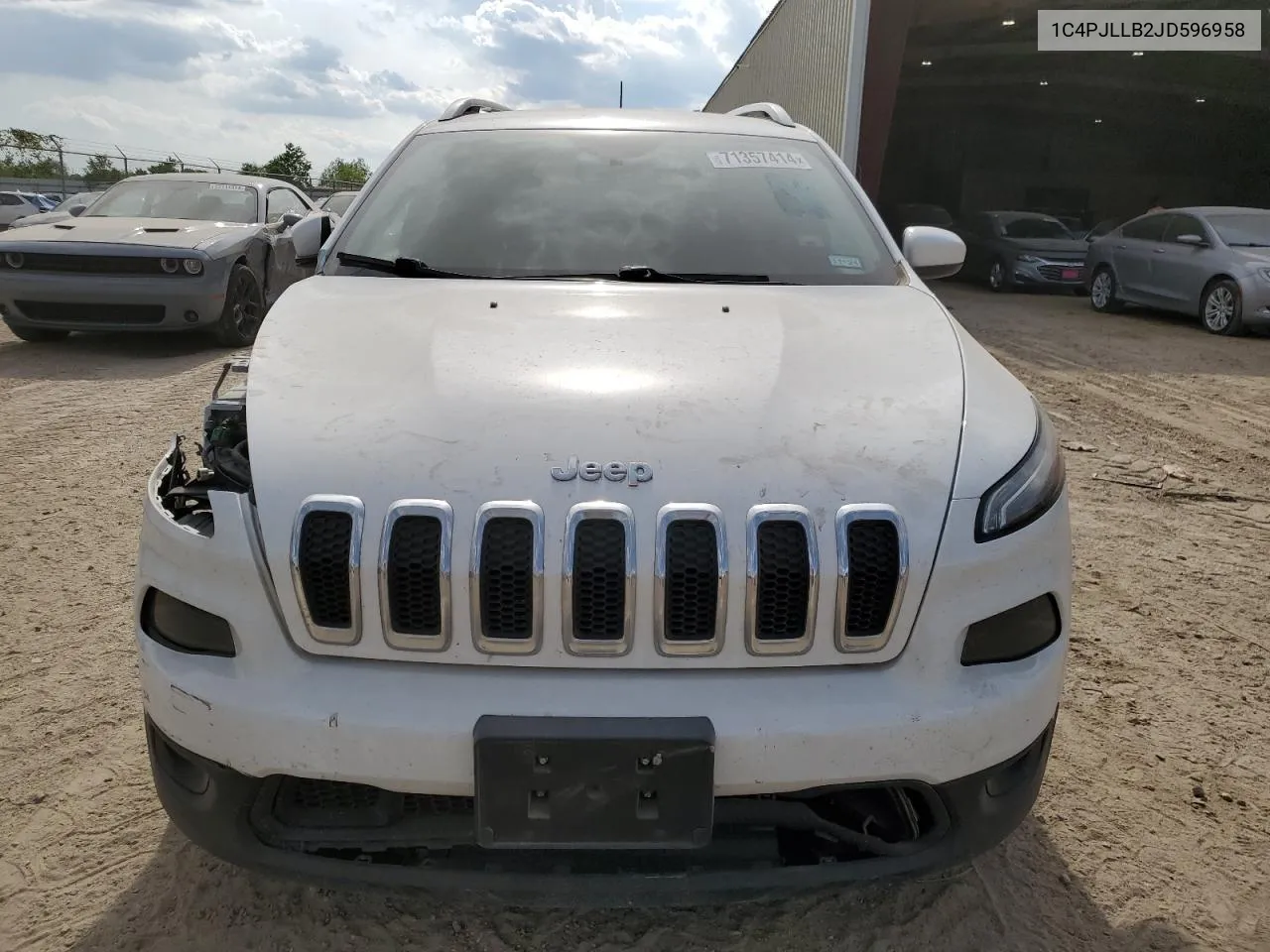 2018 Jeep Cherokee Latitude Plus VIN: 1C4PJLLB2JD596958 Lot: 71357414