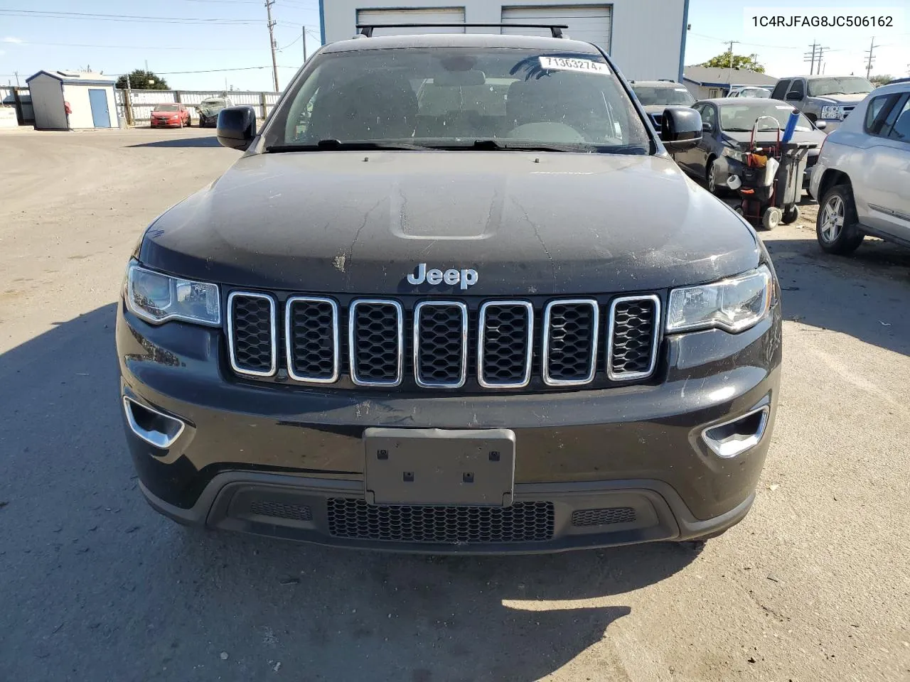 1C4RJFAG8JC506162 2018 Jeep Grand Cherokee Laredo