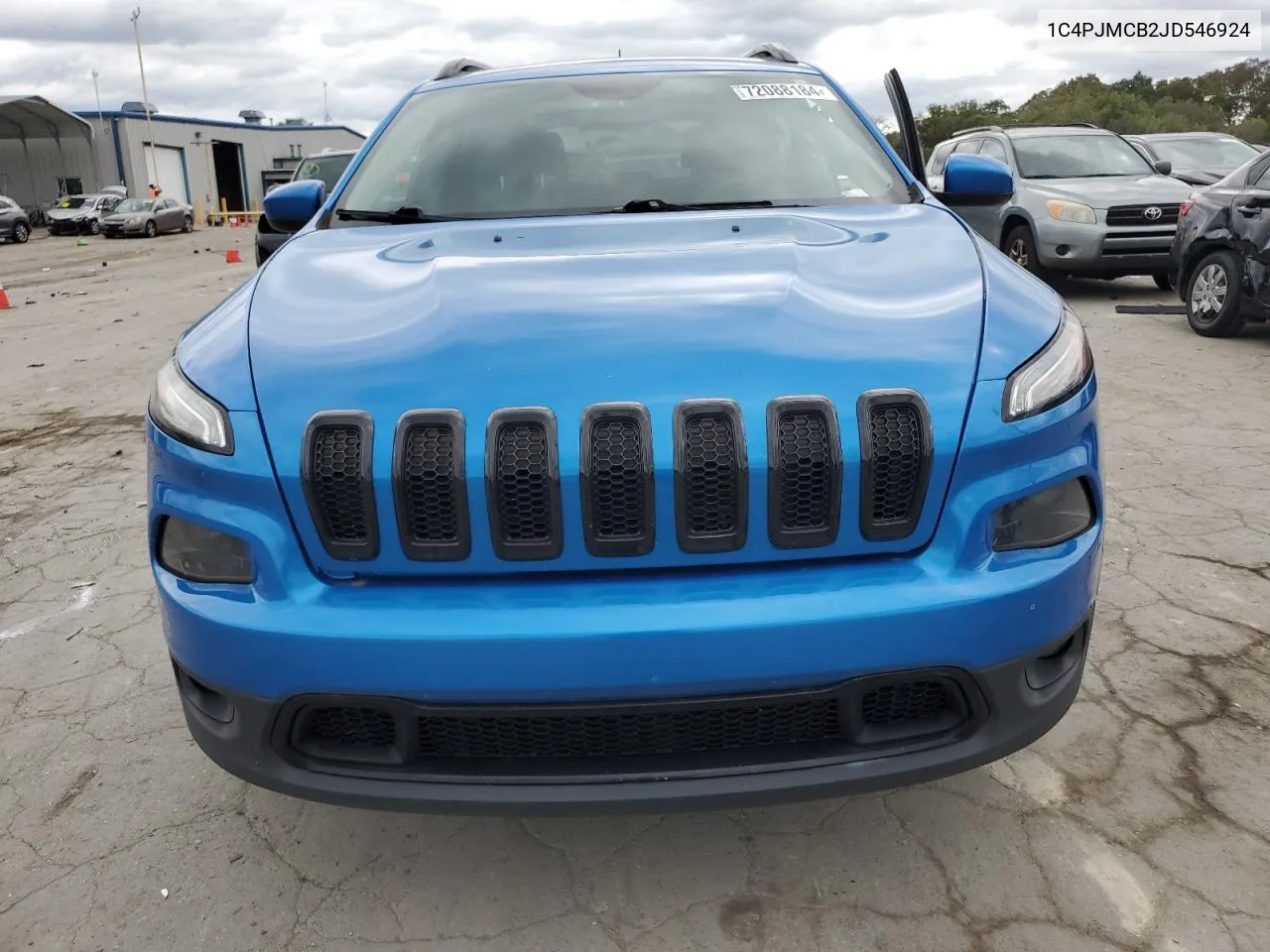 1C4PJMCB2JD546924 2018 Jeep Cherokee Latitude