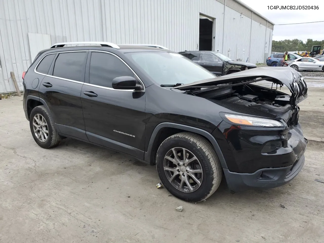 2018 Jeep Cherokee Latitude VIN: 1C4PJMCB2JD520436 Lot: 72157994