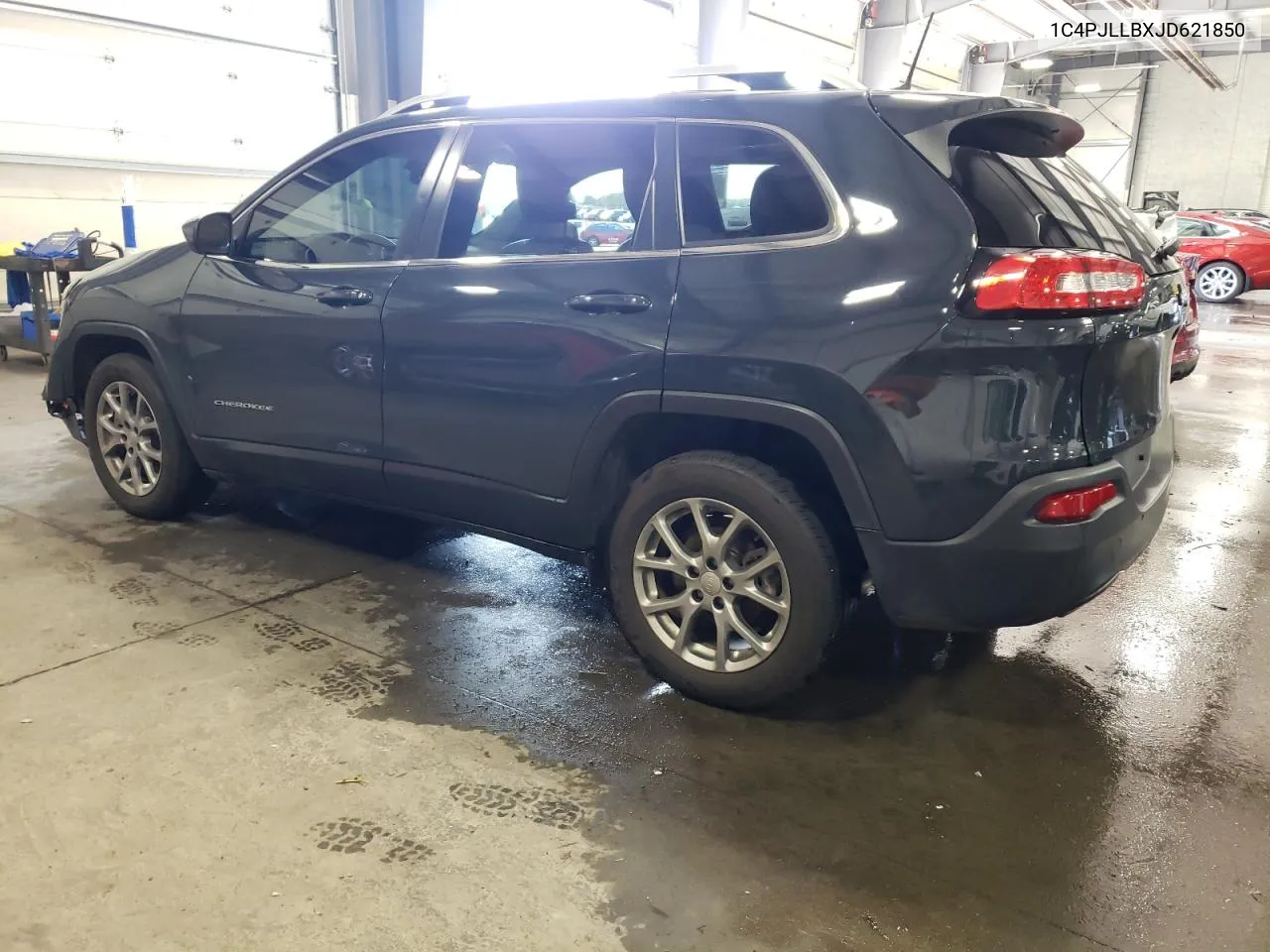 1C4PJLLBXJD621850 2018 Jeep Cherokee Latitude Plus