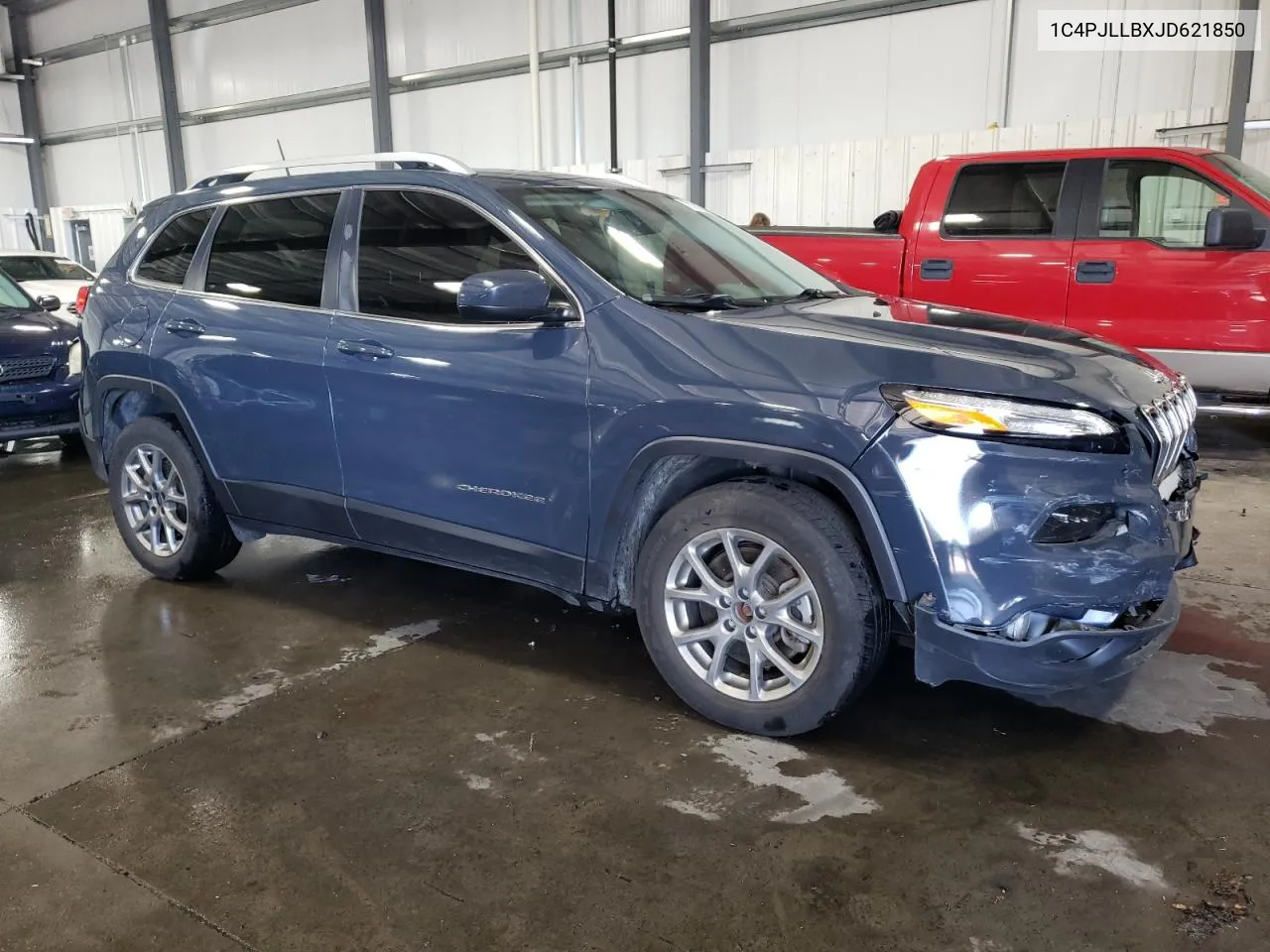 2018 Jeep Cherokee Latitude Plus VIN: 1C4PJLLBXJD621850 Lot: 72161664