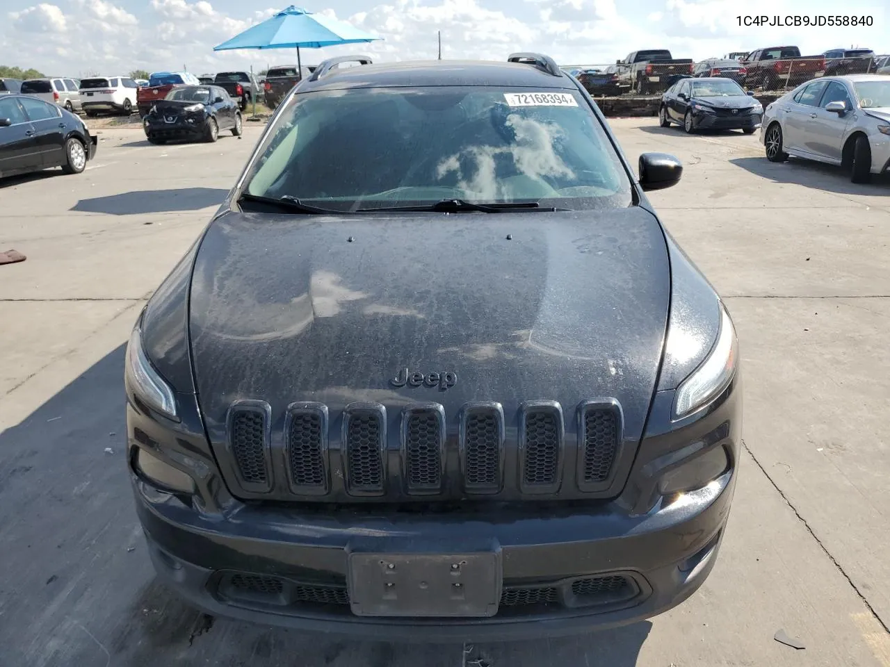 1C4PJLCB9JD558840 2018 Jeep Cherokee Latitude