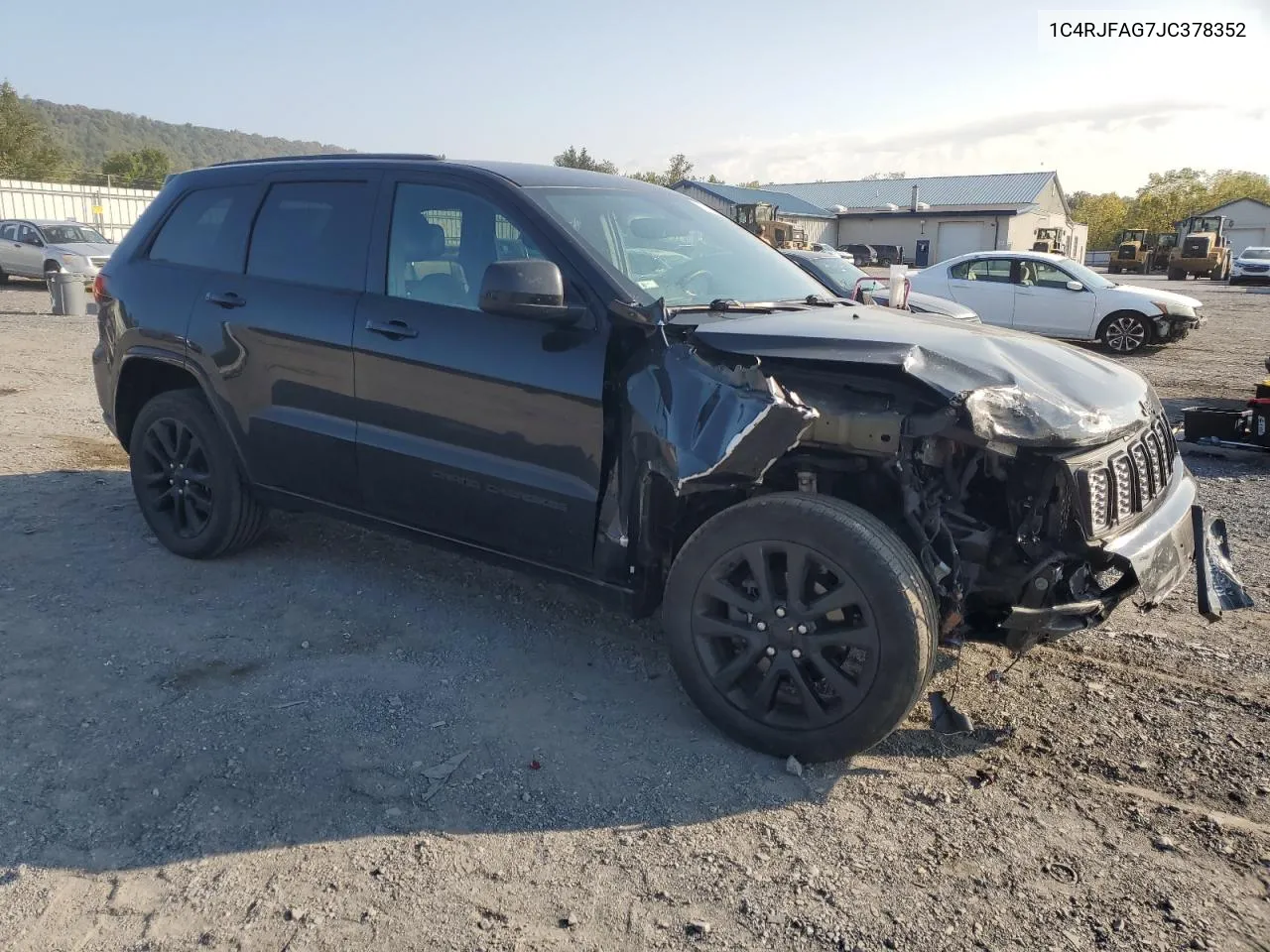 2018 Jeep Grand Cherokee Laredo VIN: 1C4RJFAG7JC378352 Lot: 72265824