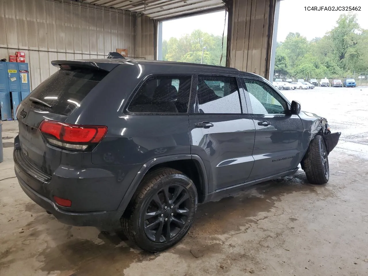 2018 Jeep Grand Cherokee Laredo VIN: 1C4RJFAG2JC325462 Lot: 72320914