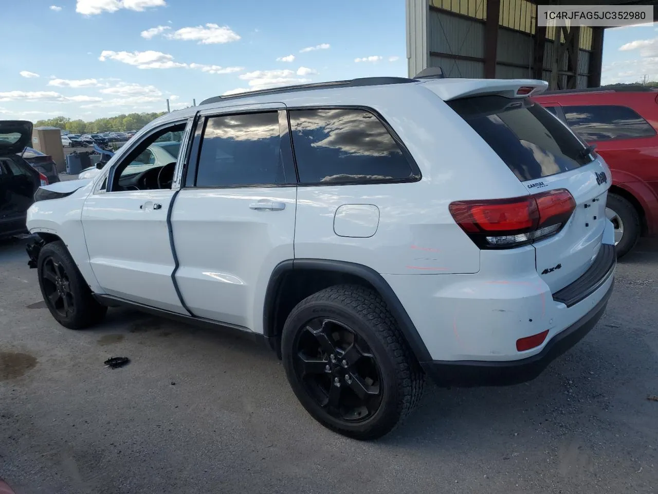 2018 Jeep Grand Cherokee Laredo VIN: 1C4RJFAG5JC352980 Lot: 72330764