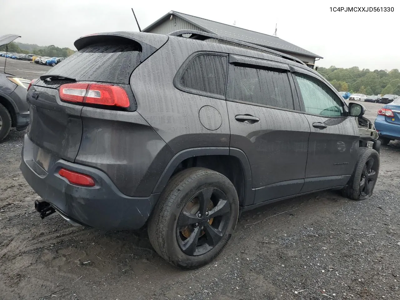 2018 Jeep Cherokee Latitude VIN: 1C4PJMCXXJD561330 Lot: 72380734