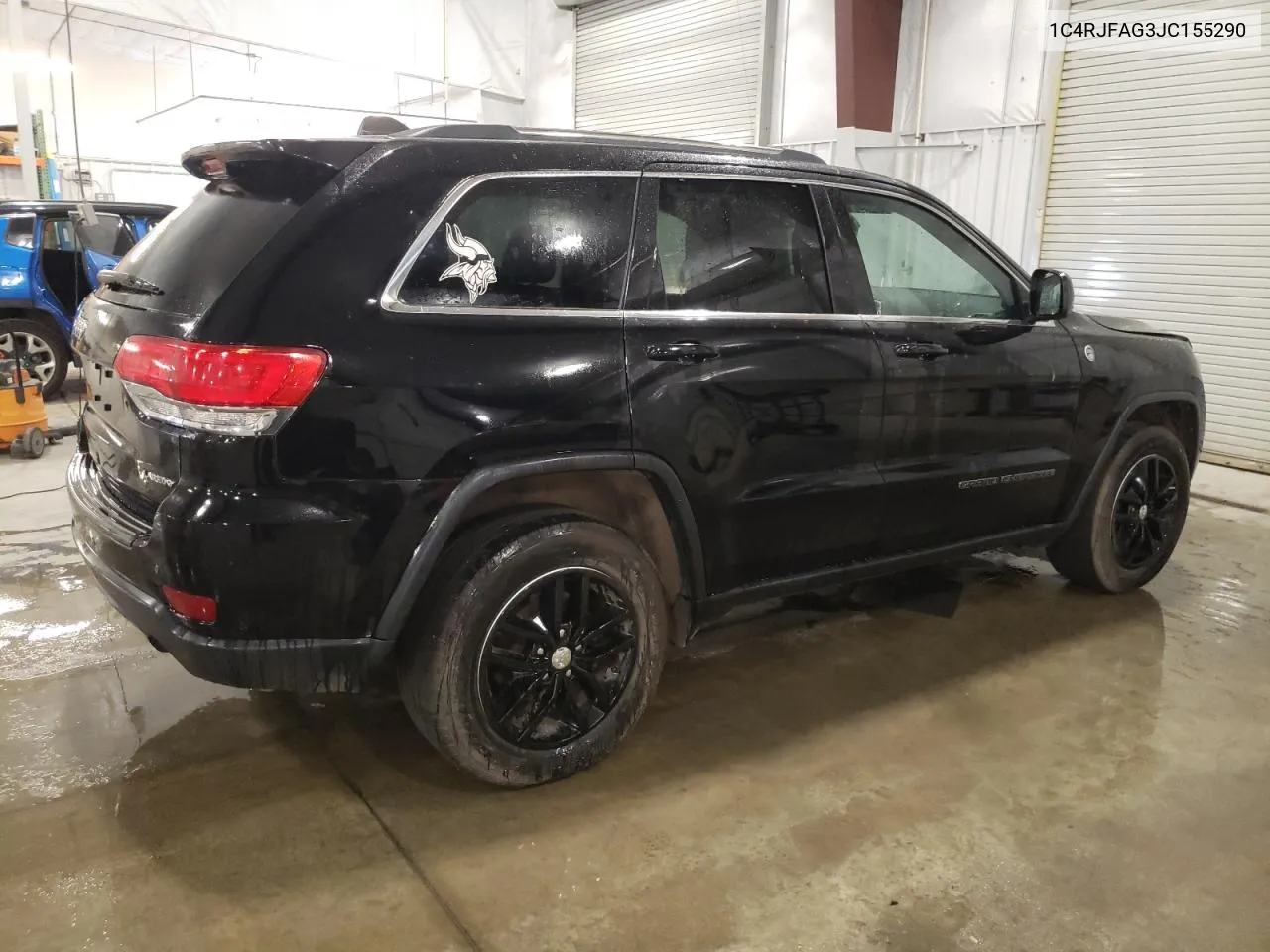 1C4RJFAG3JC155290 2018 Jeep Grand Cherokee Laredo