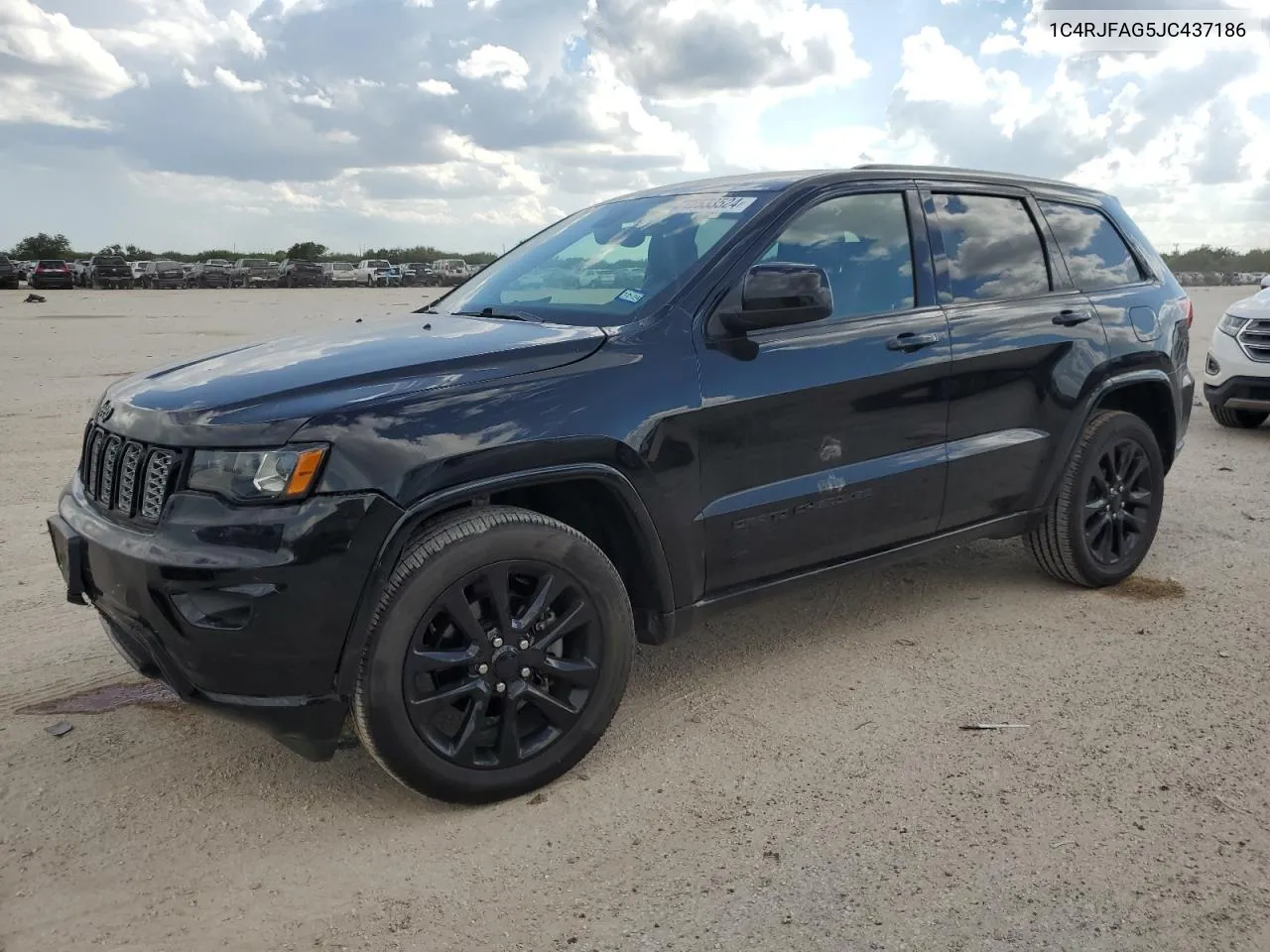 2018 Jeep Grand Cherokee Laredo VIN: 1C4RJFAG5JC437186 Lot: 72533524