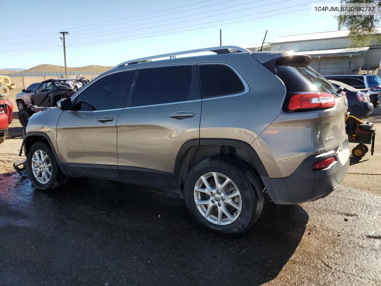 2018 Jeep Cherokee Latitude Plus VIN: 1C4PJMLB7JD582737 Lot: 72577894