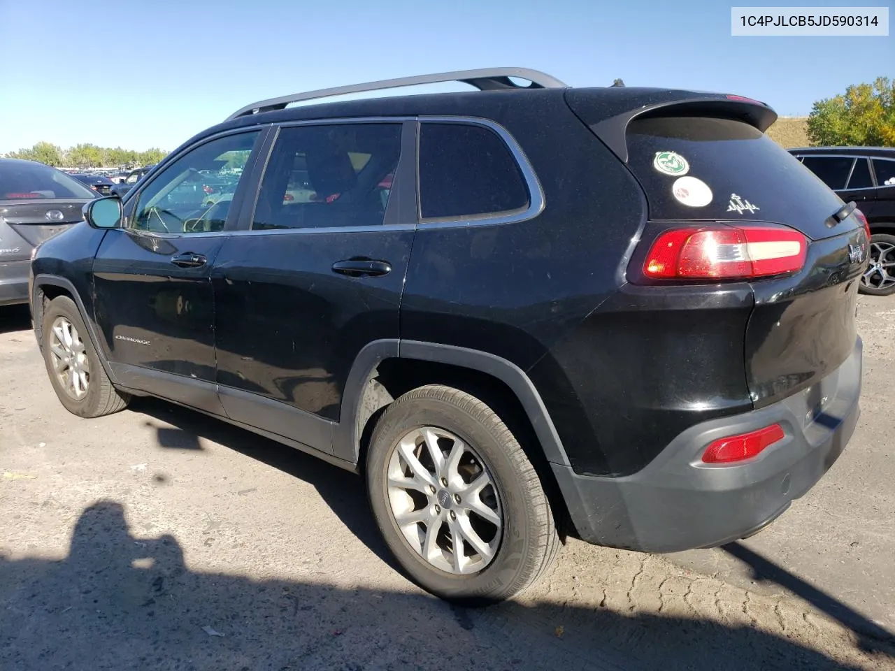 2018 Jeep Cherokee Latitude VIN: 1C4PJLCB5JD590314 Lot: 72615364