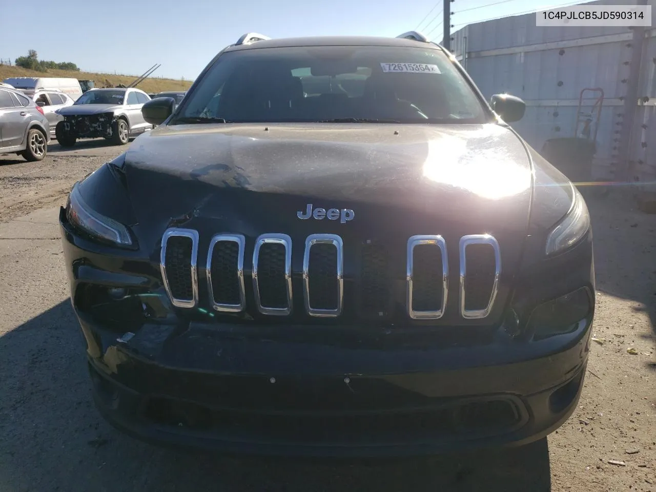 2018 Jeep Cherokee Latitude VIN: 1C4PJLCB5JD590314 Lot: 72615364