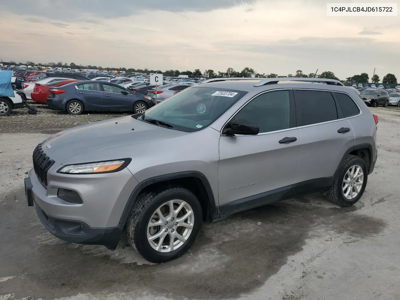 2018 Jeep Cherokee Latitude VIN: 1C4PJLCB4JD615722 Lot: 72633704