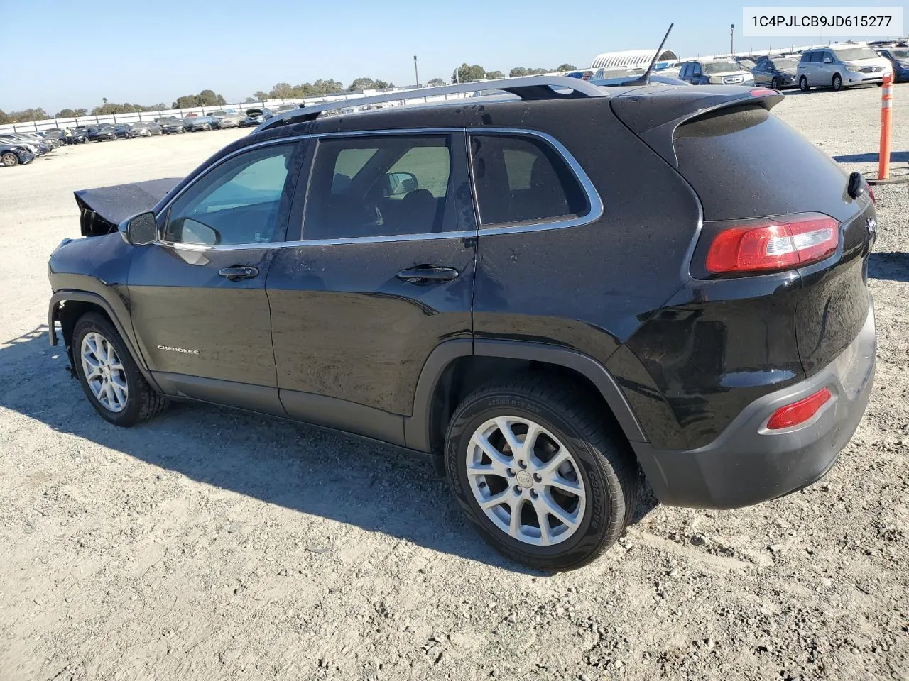 2018 Jeep Cherokee Latitude VIN: 1C4PJLCB9JD615277 Lot: 72748164