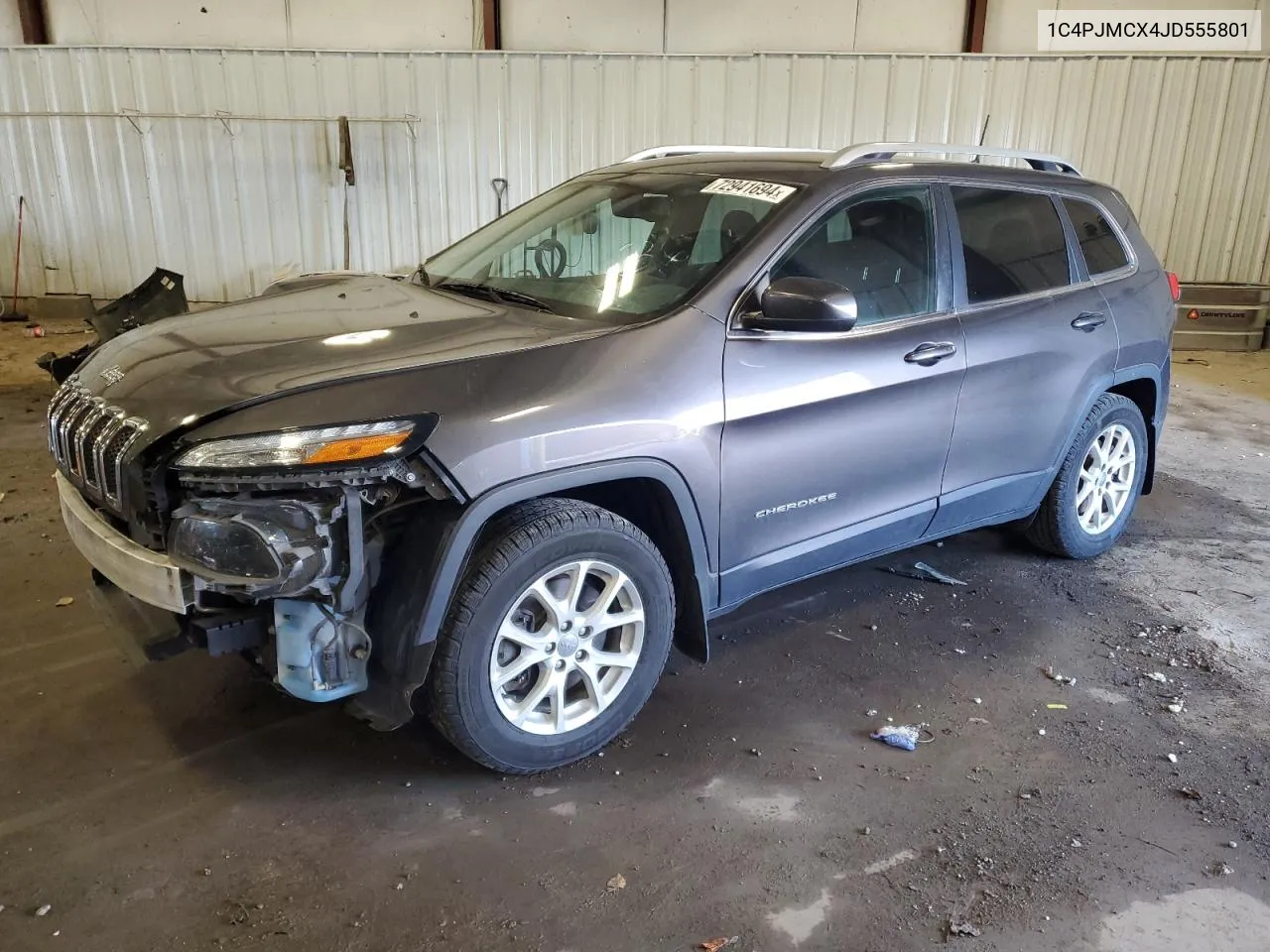 2018 Jeep Cherokee Latitude VIN: 1C4PJMCX4JD555801 Lot: 72941694