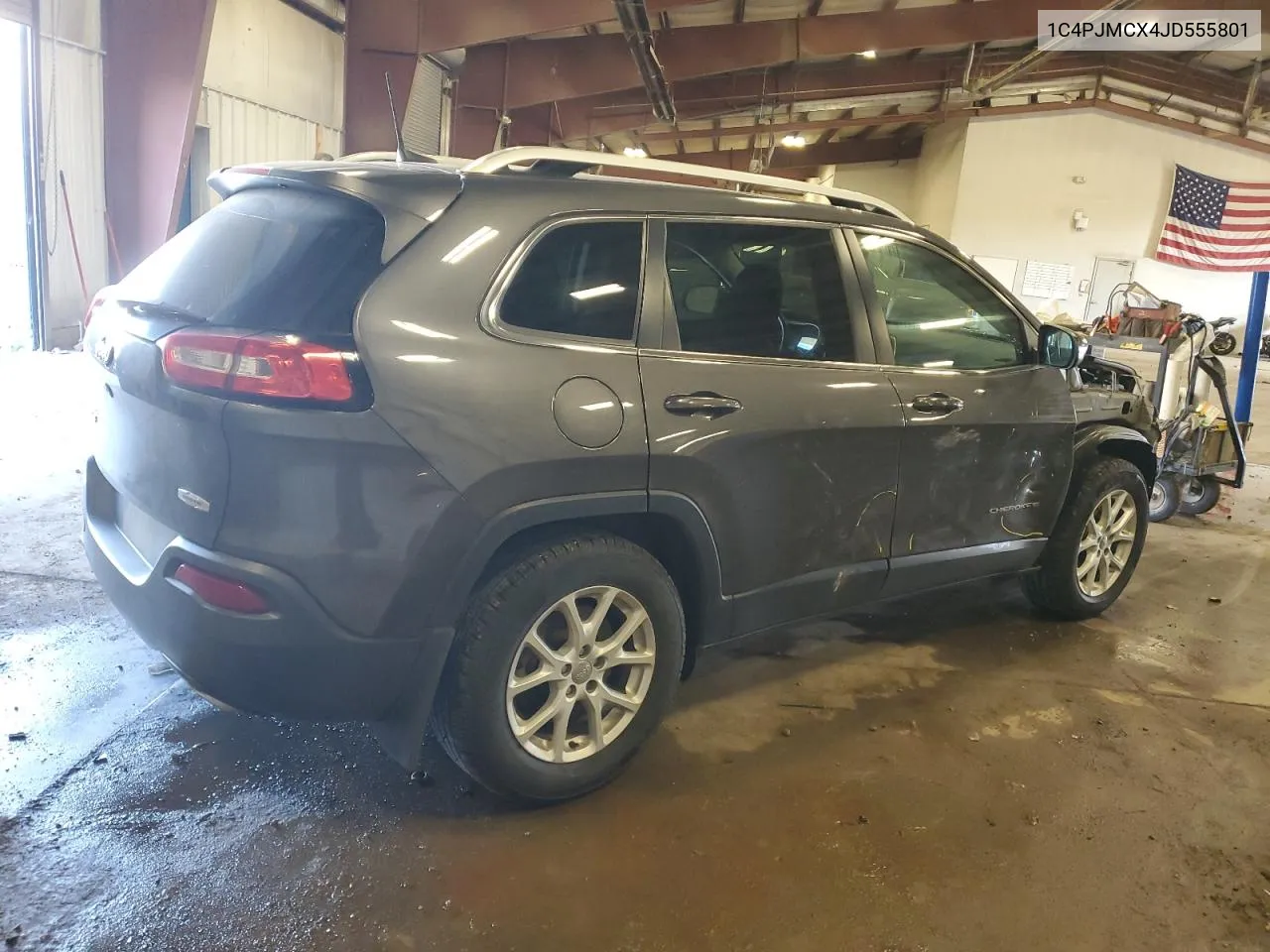 1C4PJMCX4JD555801 2018 Jeep Cherokee Latitude