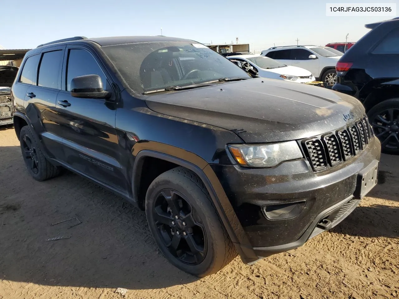 1C4RJFAG3JC503136 2018 Jeep Grand Cherokee Laredo