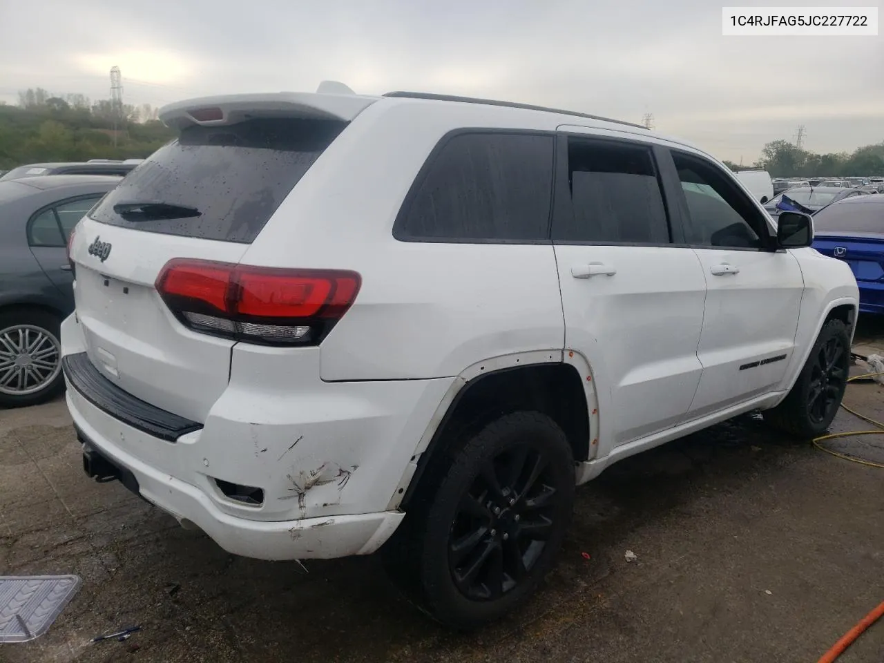 1C4RJFAG5JC227722 2018 Jeep Grand Cherokee Laredo