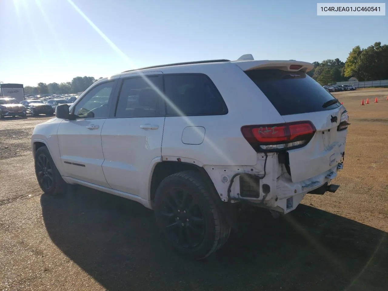 1C4RJEAG1JC460541 2018 Jeep Grand Cherokee Laredo