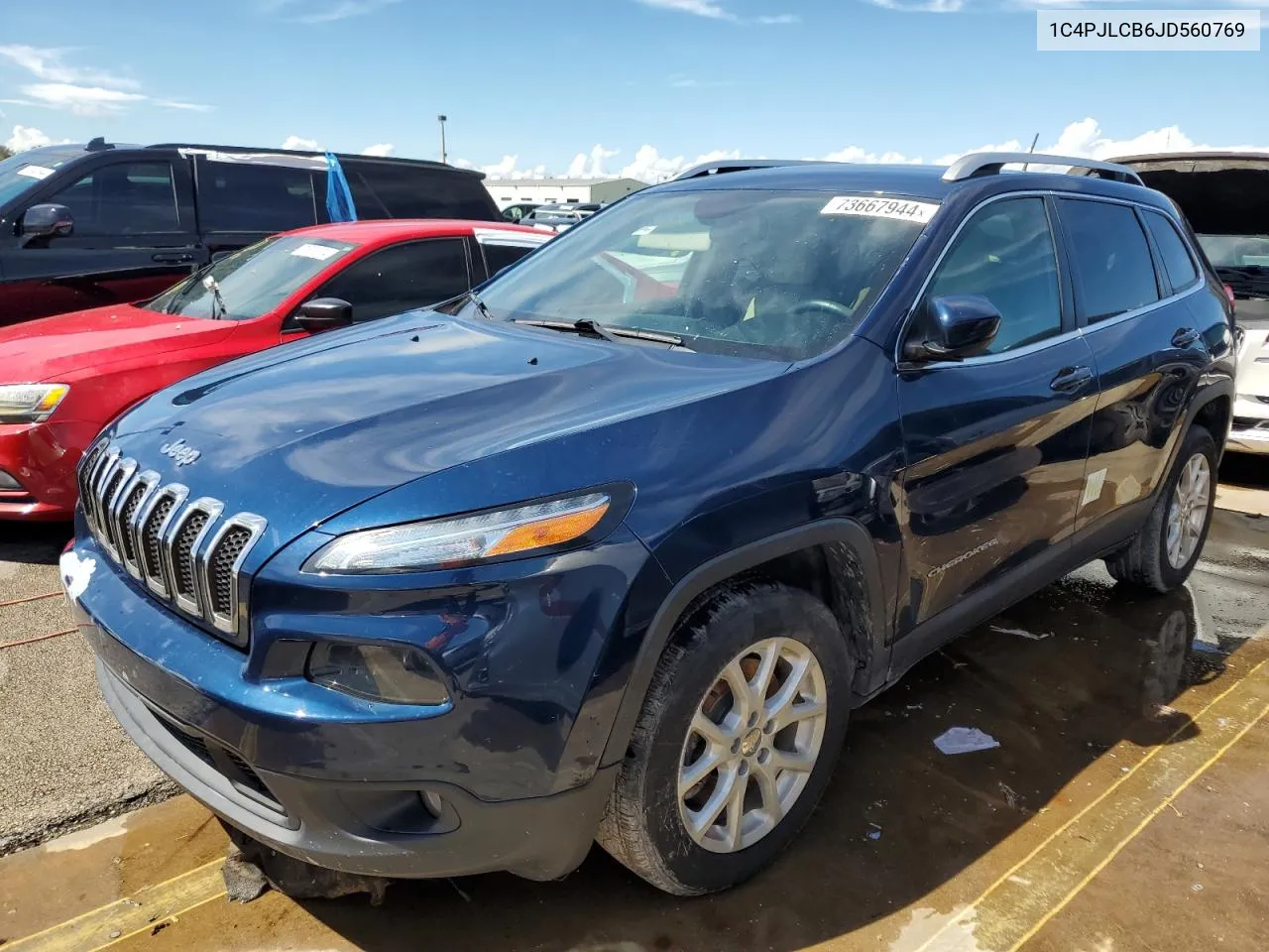 1C4PJLCB6JD560769 2018 Jeep Cherokee Latitude