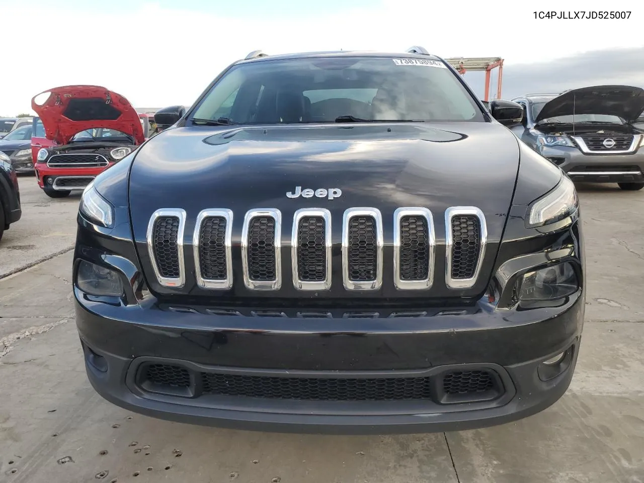 2018 Jeep Cherokee Latitude Plus VIN: 1C4PJLLX7JD525007 Lot: 73875894