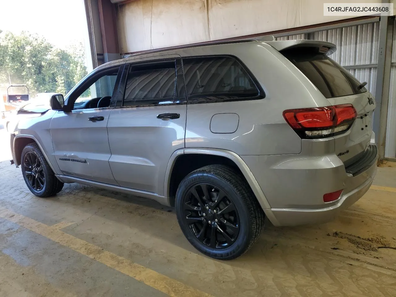 2018 Jeep Grand Cherokee Laredo VIN: 1C4RJFAG2JC443608 Lot: 75136204