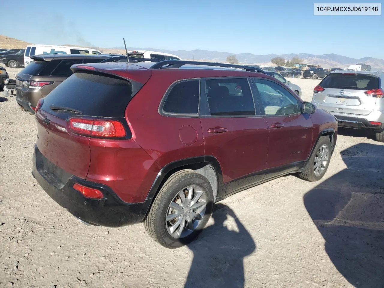 2018 Jeep Cherokee Latitude VIN: 1C4PJMCX5JD619148 Lot: 76605864