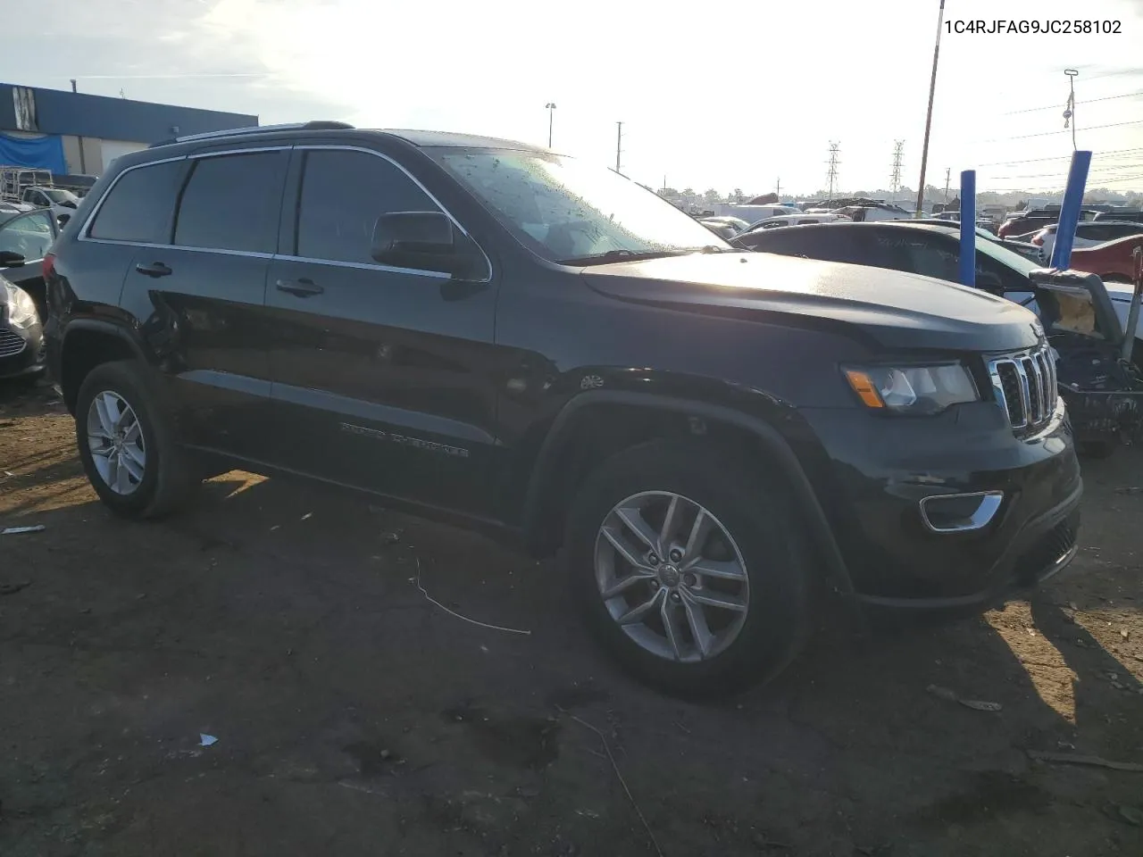 2018 Jeep Grand Cherokee Laredo VIN: 1C4RJFAG9JC258102 Lot: 77102964