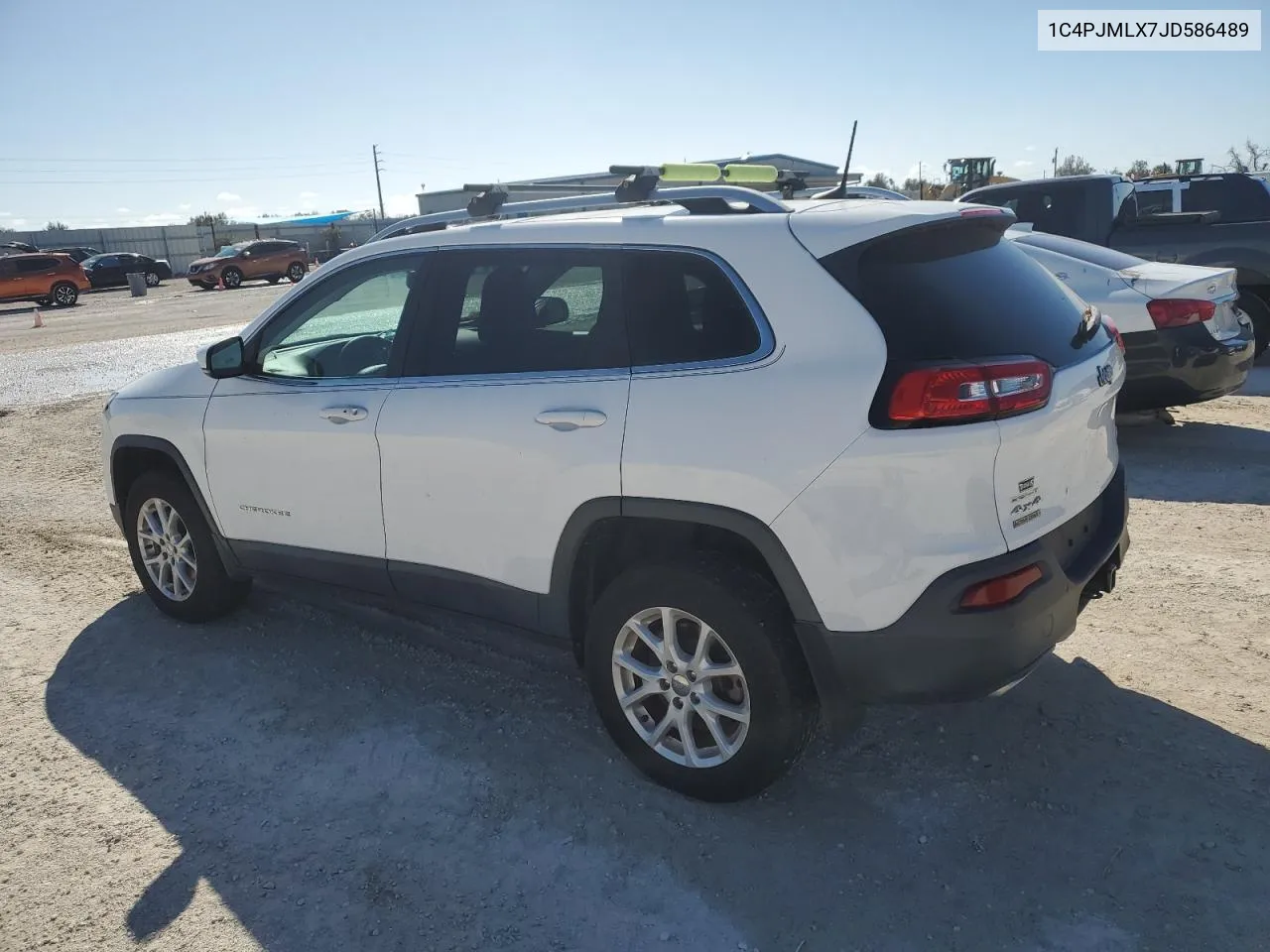 2018 Jeep Cherokee Latitude Plus VIN: 1C4PJMLX7JD586489 Lot: 77468644