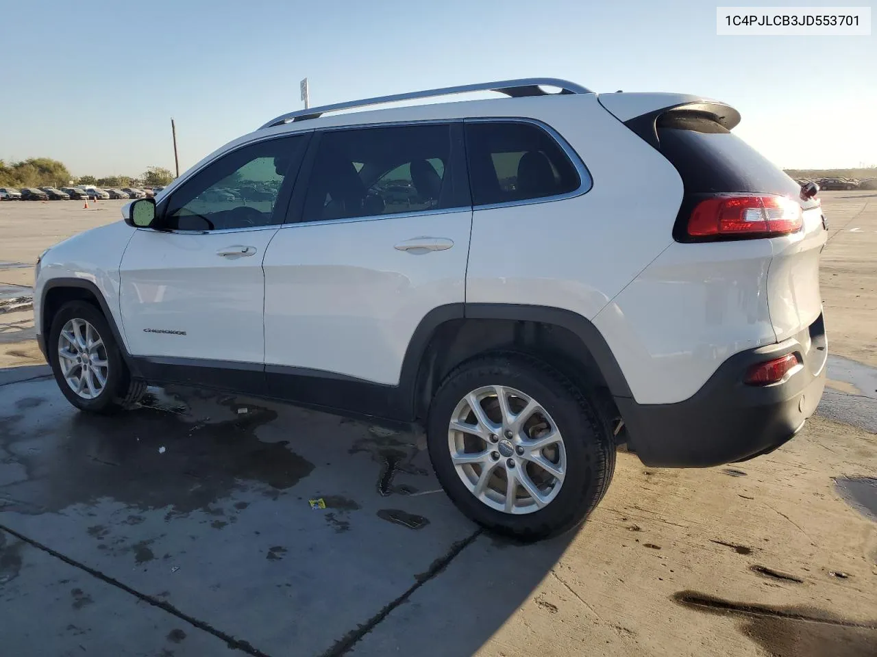 2018 Jeep Cherokee Latitude VIN: 1C4PJLCB3JD553701 Lot: 77642174