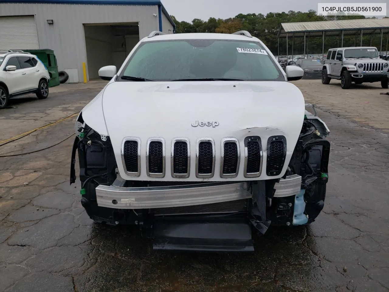 2018 Jeep Cherokee Latitude VIN: 1C4PJLCB5JD561900 Lot: 78023874