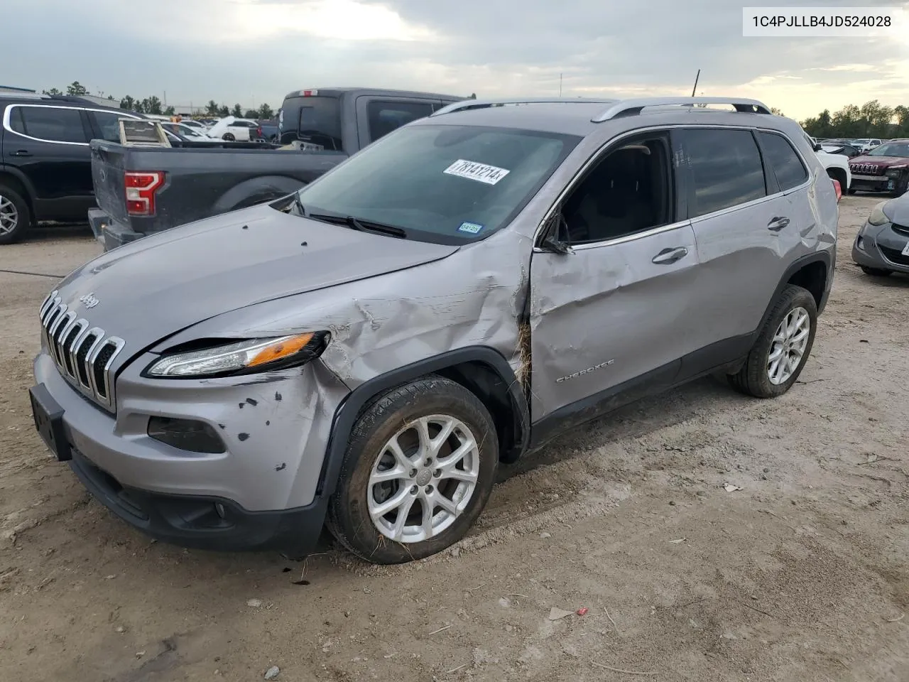 2018 Jeep Cherokee Latitude Plus VIN: 1C4PJLLB4JD524028 Lot: 78141214