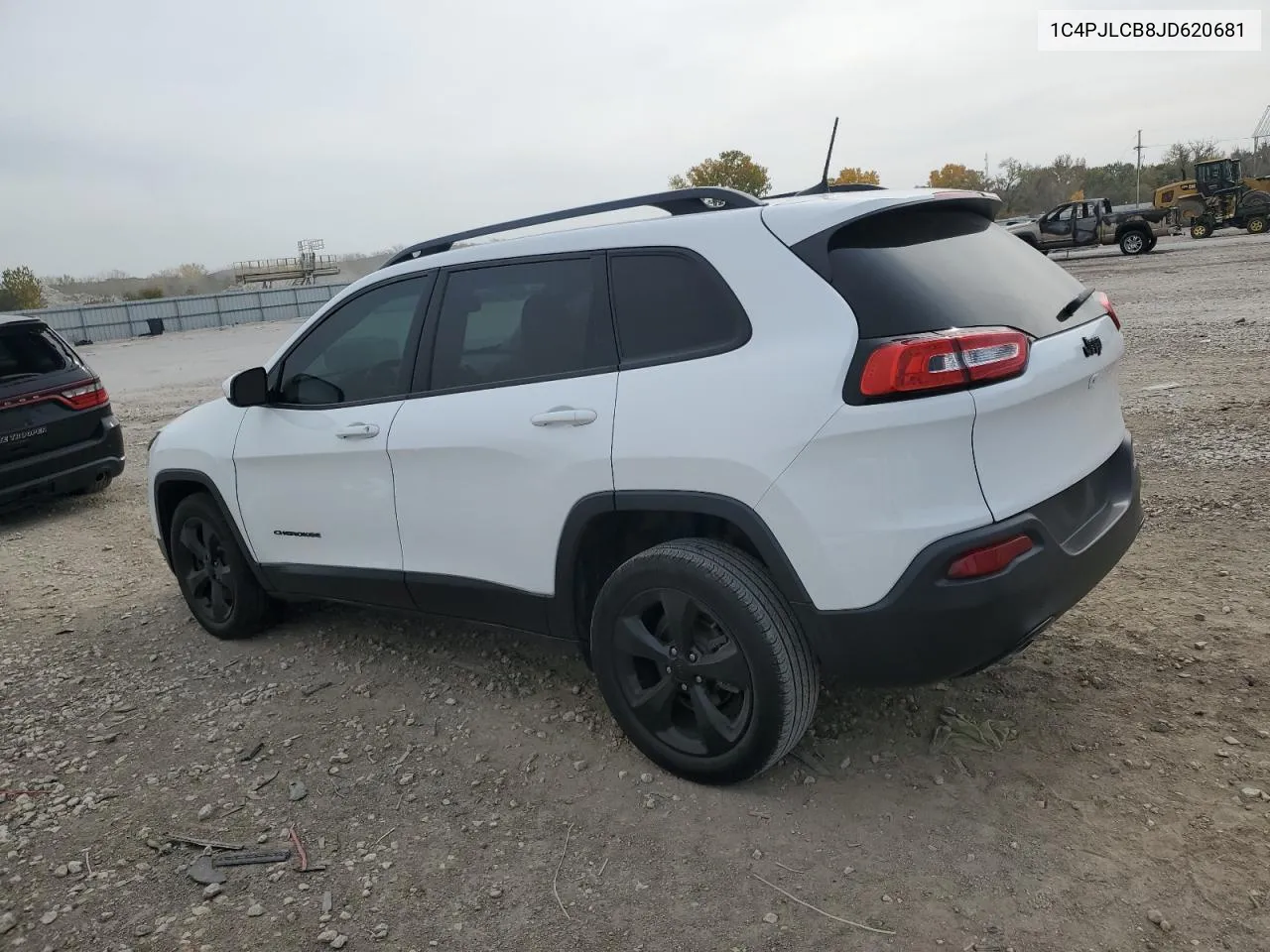 2018 Jeep Cherokee Latitude VIN: 1C4PJLCB8JD620681 Lot: 78237484