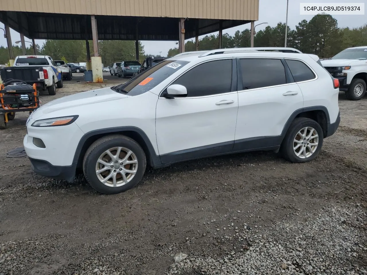 2018 Jeep Cherokee Latitude VIN: 1C4PJLCB9JD519374 Lot: 79945924