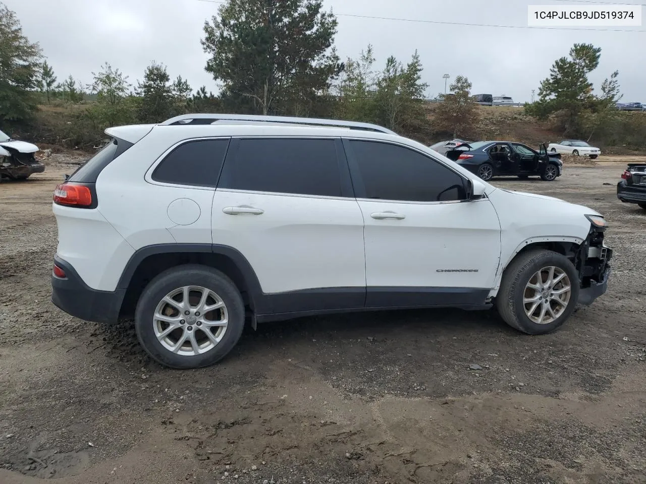 2018 Jeep Cherokee Latitude VIN: 1C4PJLCB9JD519374 Lot: 79945924