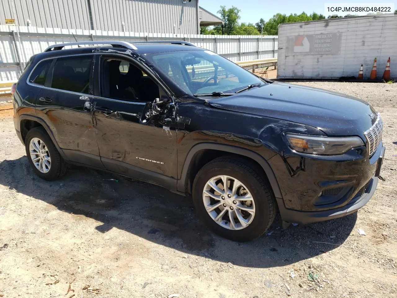 2019 Jeep Cherokee Latitude VIN: 1C4PJMCB8KD484222 Lot: 53356034