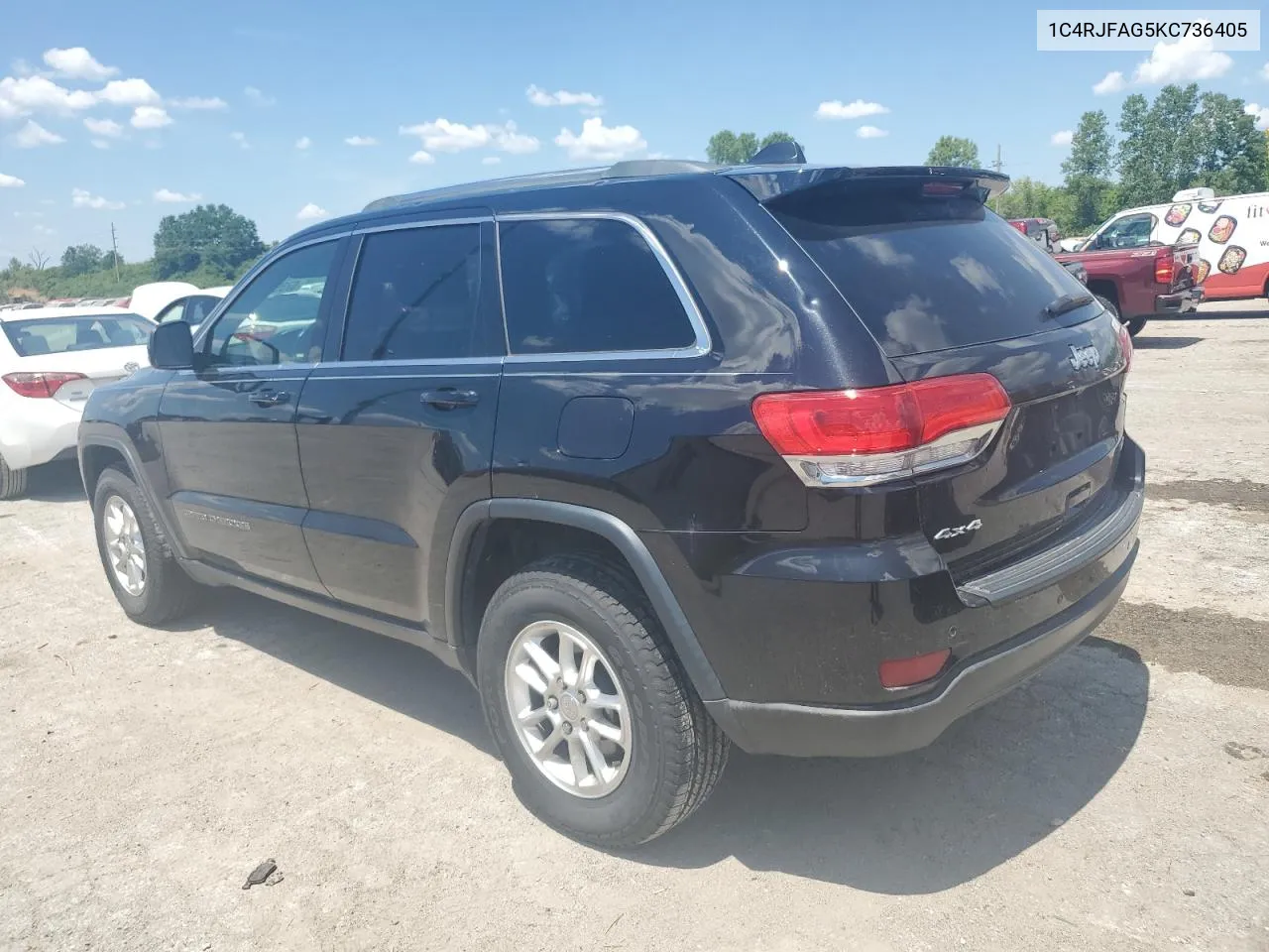 1C4RJFAG5KC736405 2019 Jeep Grand Cherokee Laredo